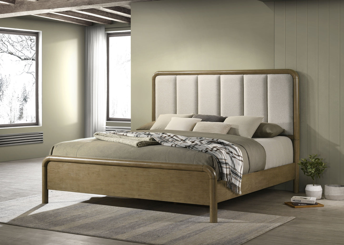 Amsbury 59-inch Upholstered California King Bed Nutmeg