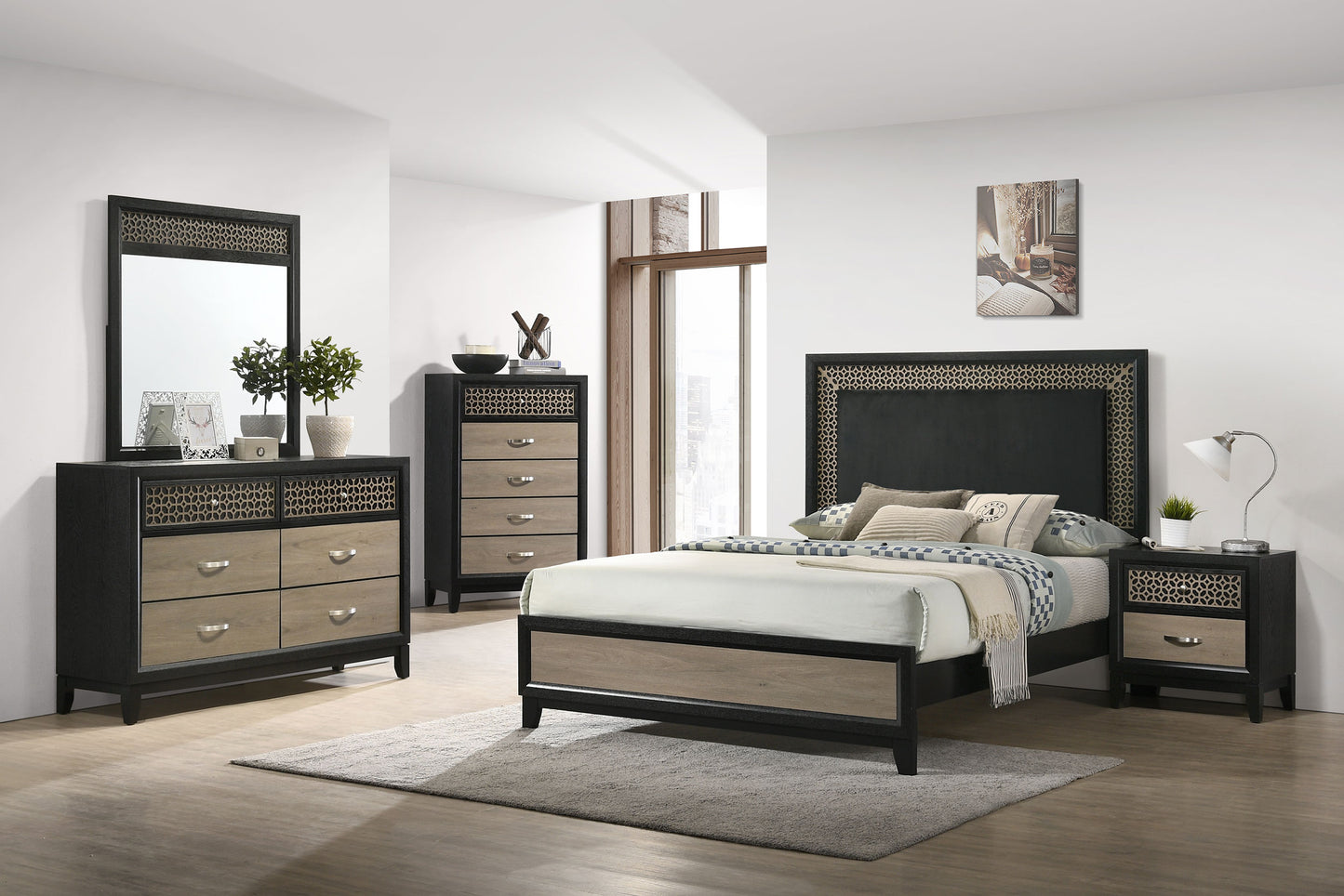 Valencia Wood Eastern King Panel Bed Black